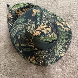 Camouflage Boonie Hat - Green & Brown Leaf Print
